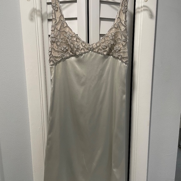 Celeste Couture Gorgeous Dress Norman LeNain Shawl - Picture 2 of 12